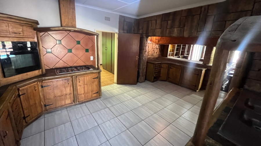 3 Bedroom Property for Sale in Protea Park North West